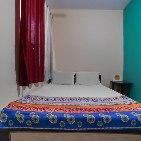 Spot On Komfort Guest House Rudrapur Exteriér fotografie