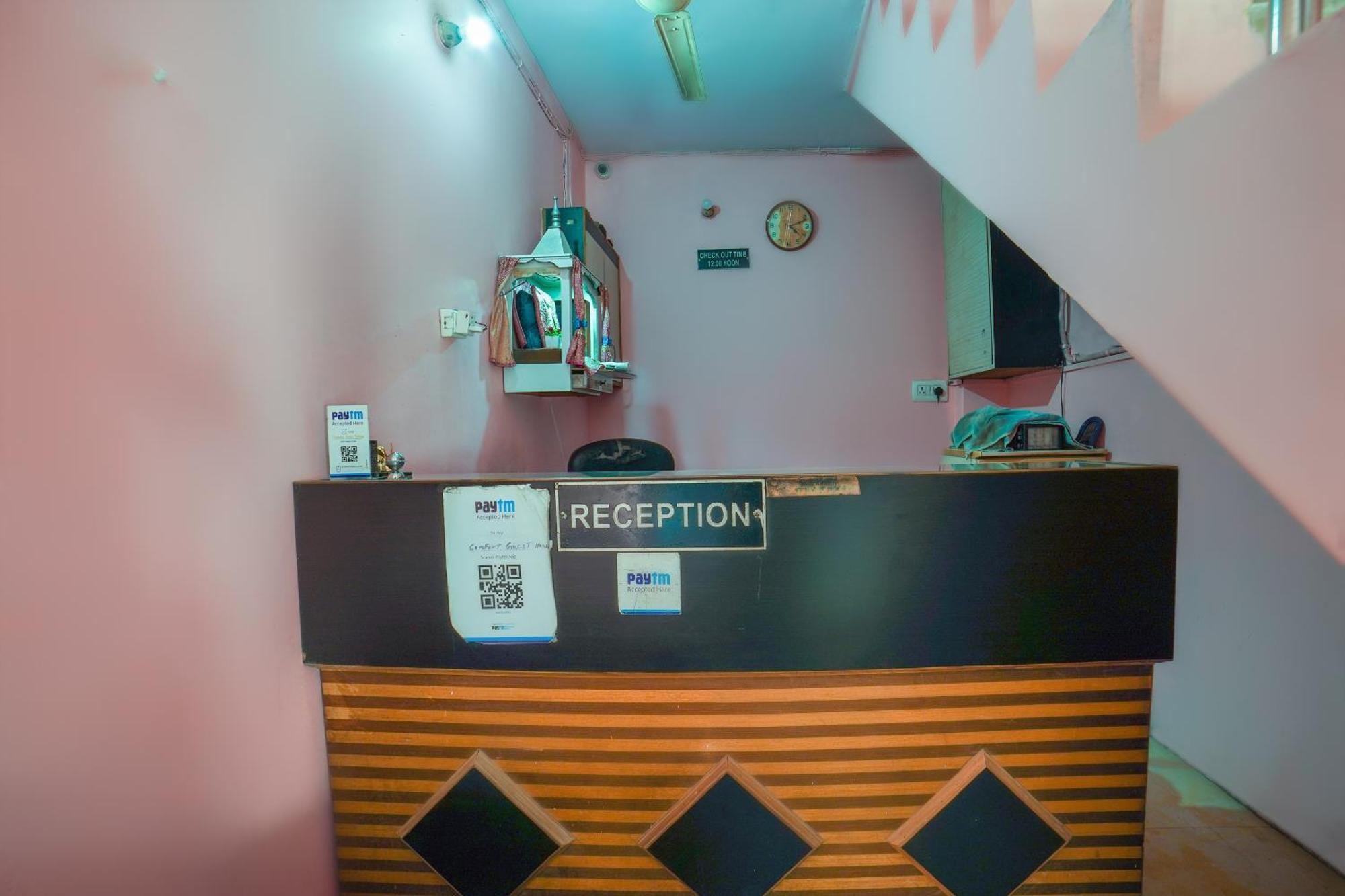 Spot On Komfort Guest House Rudrapur Exteriér fotografie